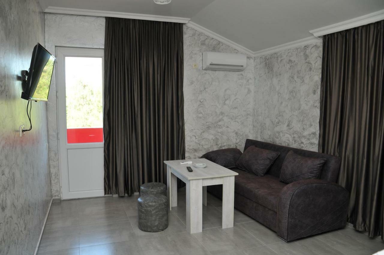 Giomari Hotel Ureki Luaran gambar