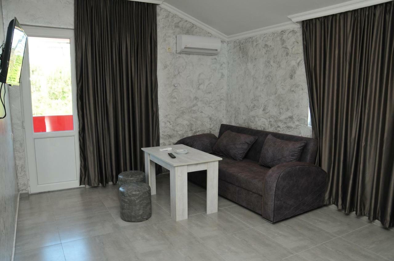 Giomari Hotel Ureki Luaran gambar